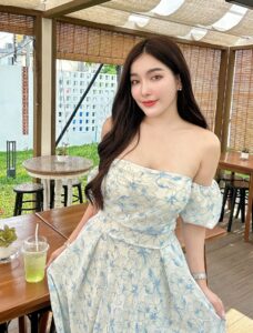 ใบเฟิร์น กุลธาดา ใบเฟิร์น กุลธาดา