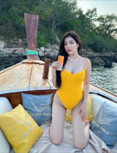 ใบเฟิร์น กุลธาดา ใบเฟิร์น กุลธาดา
