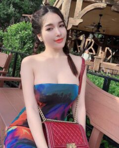ใบเฟิร์น กุลธาดา ใบเฟิร์น กุลธาดา