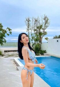 มิ้ว นมสด