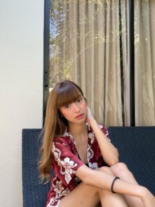 อุ๋มอิ๋ม theska 