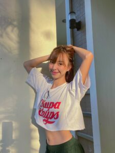 อุ๋มอิ๋ม theska 