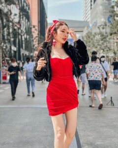 หญิงแย้